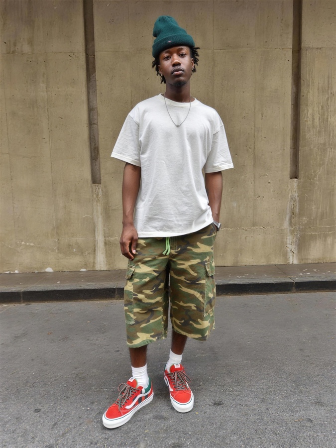 Fit Streetwear Camo et Red Vans